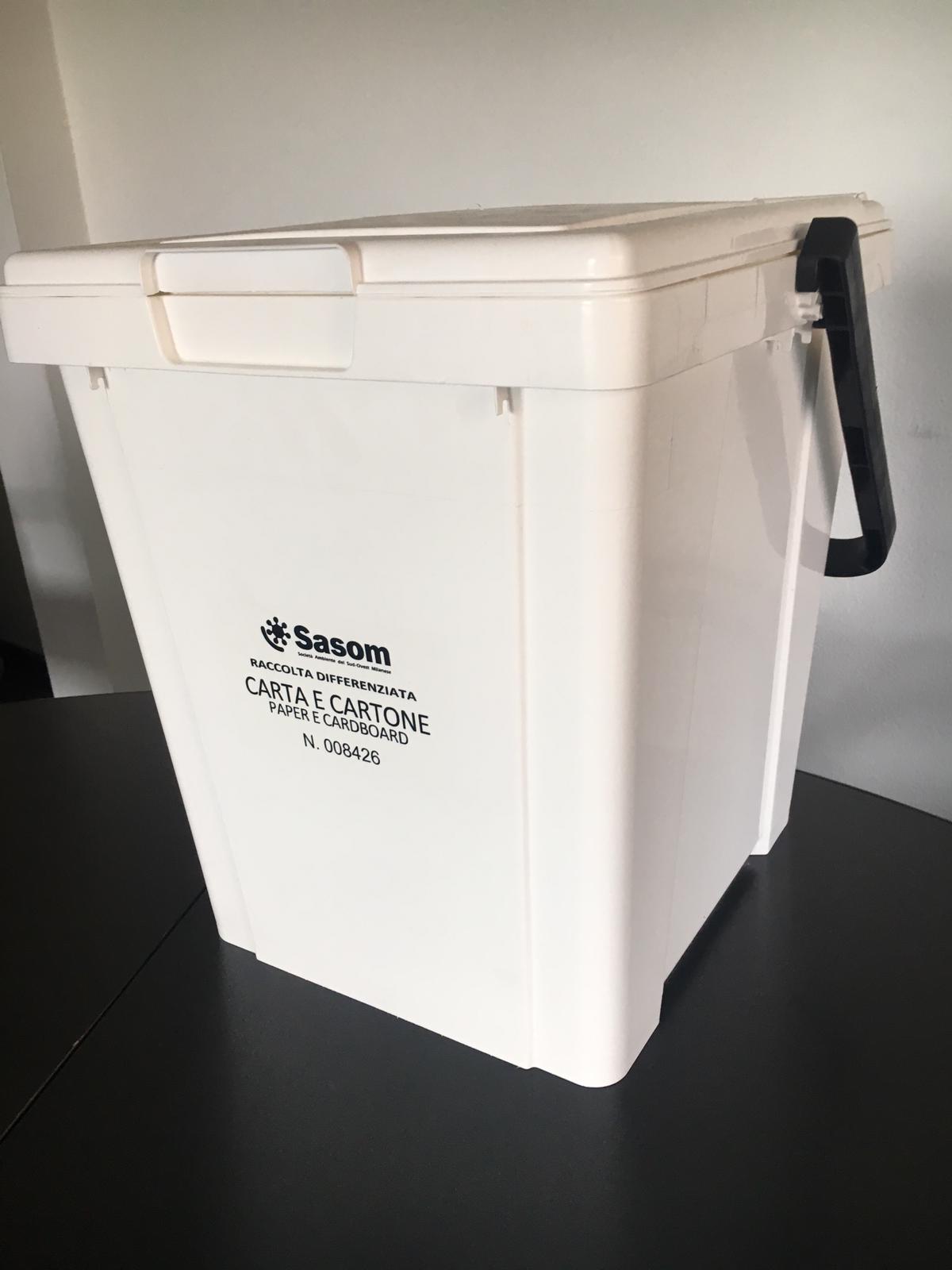 Distribuzione contenitore “carta e cartone” a noviglio